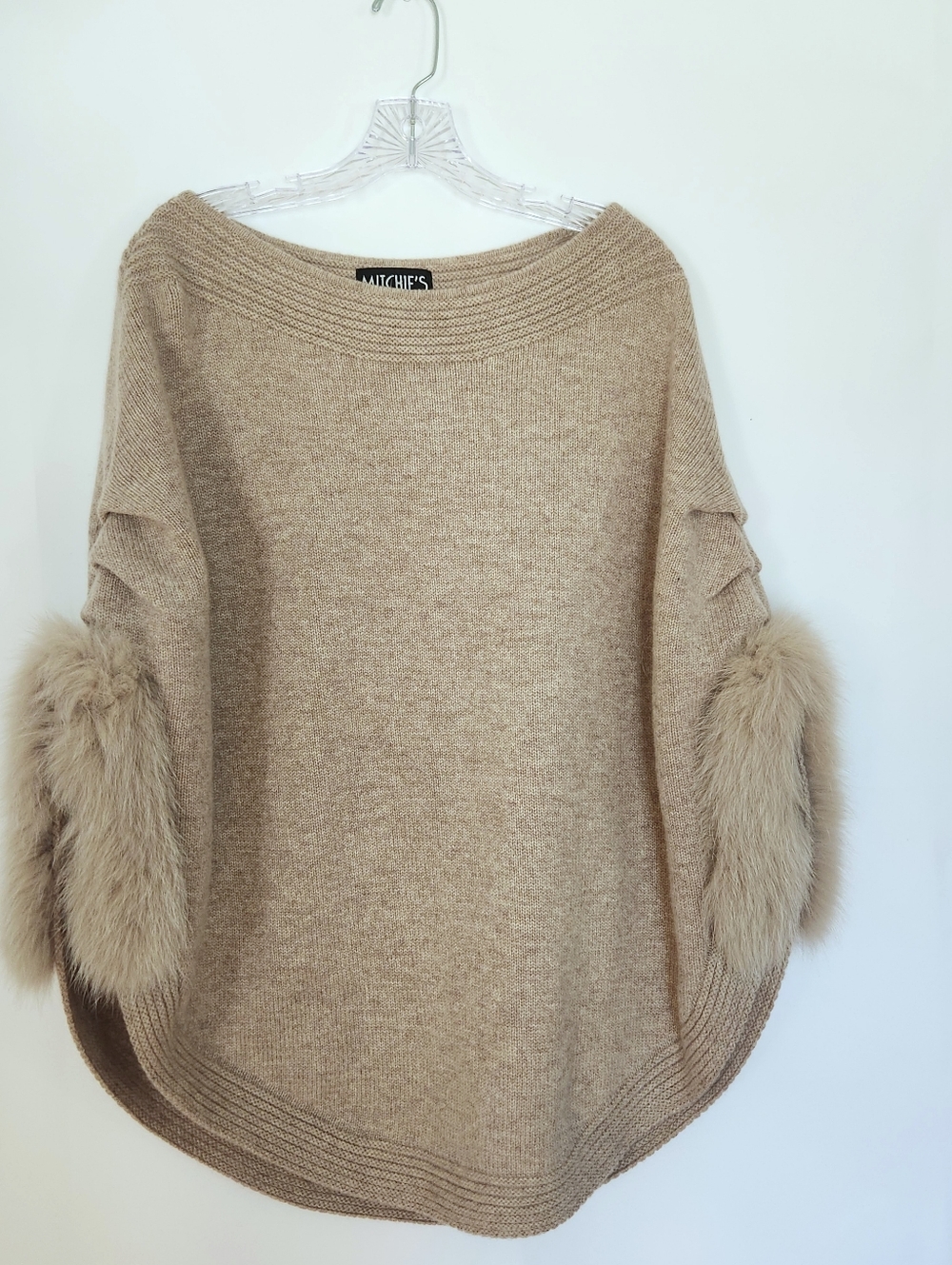 Mitchie's NWT 100% Wool Poncho Genuine Fox Fur Trim Taupe Cape OS